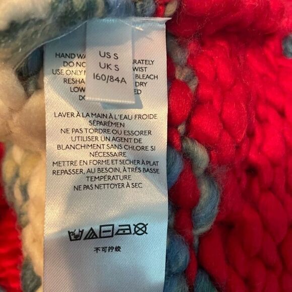 NWT BDG Kinley Chunky knit cropped cardigan
Retail $ 148 Size: XS - Picture 10 of 12